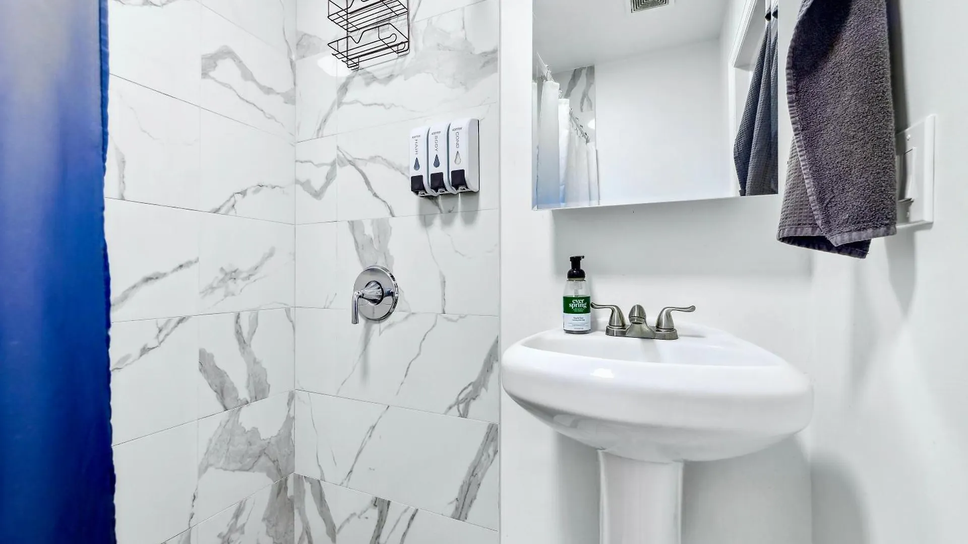 Homelike Suites In The Heart Of China Town New York Apartmán