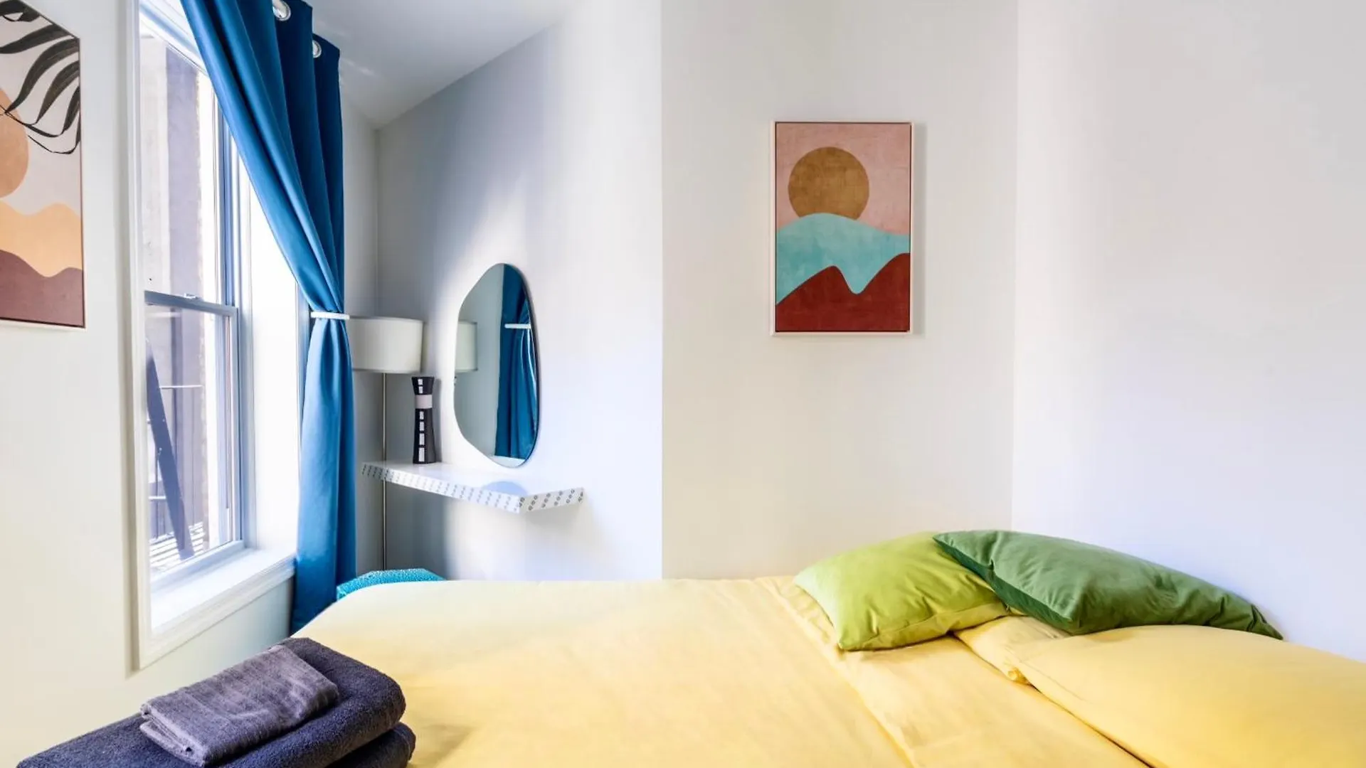 Daire Homelike Suites In The Heart Of China Town New York