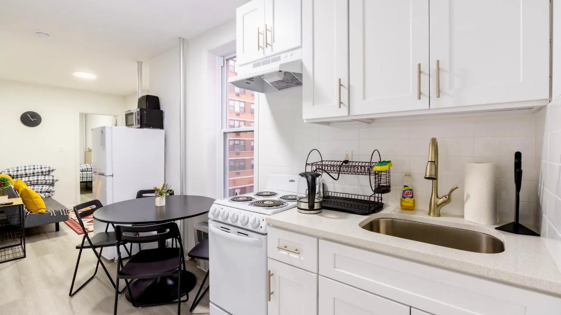 Homelike Suites In The Heart Of China Town New York Apartment